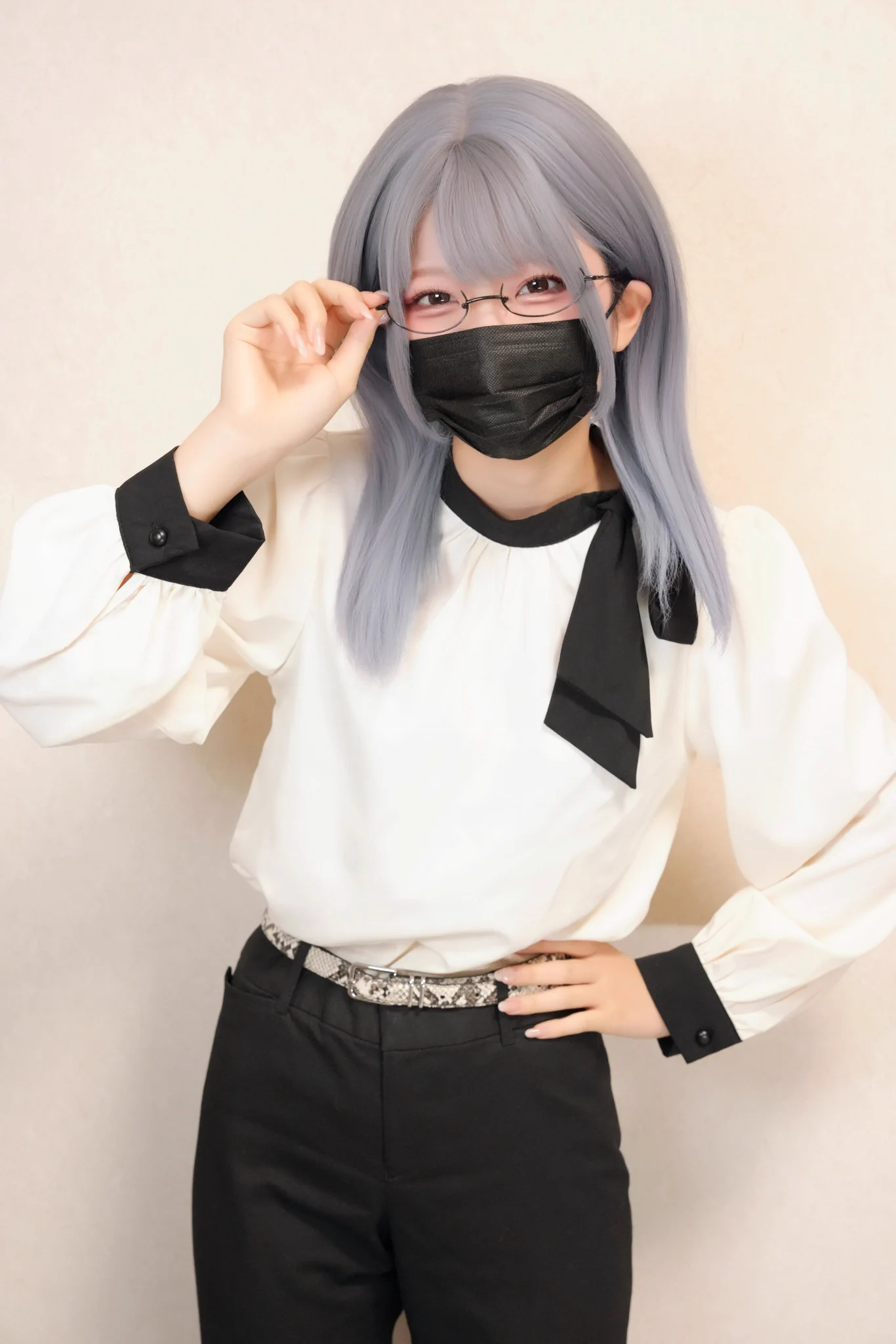 たまにはメガネもいいんじゃない？ https://t.co/JPXtogKLyM