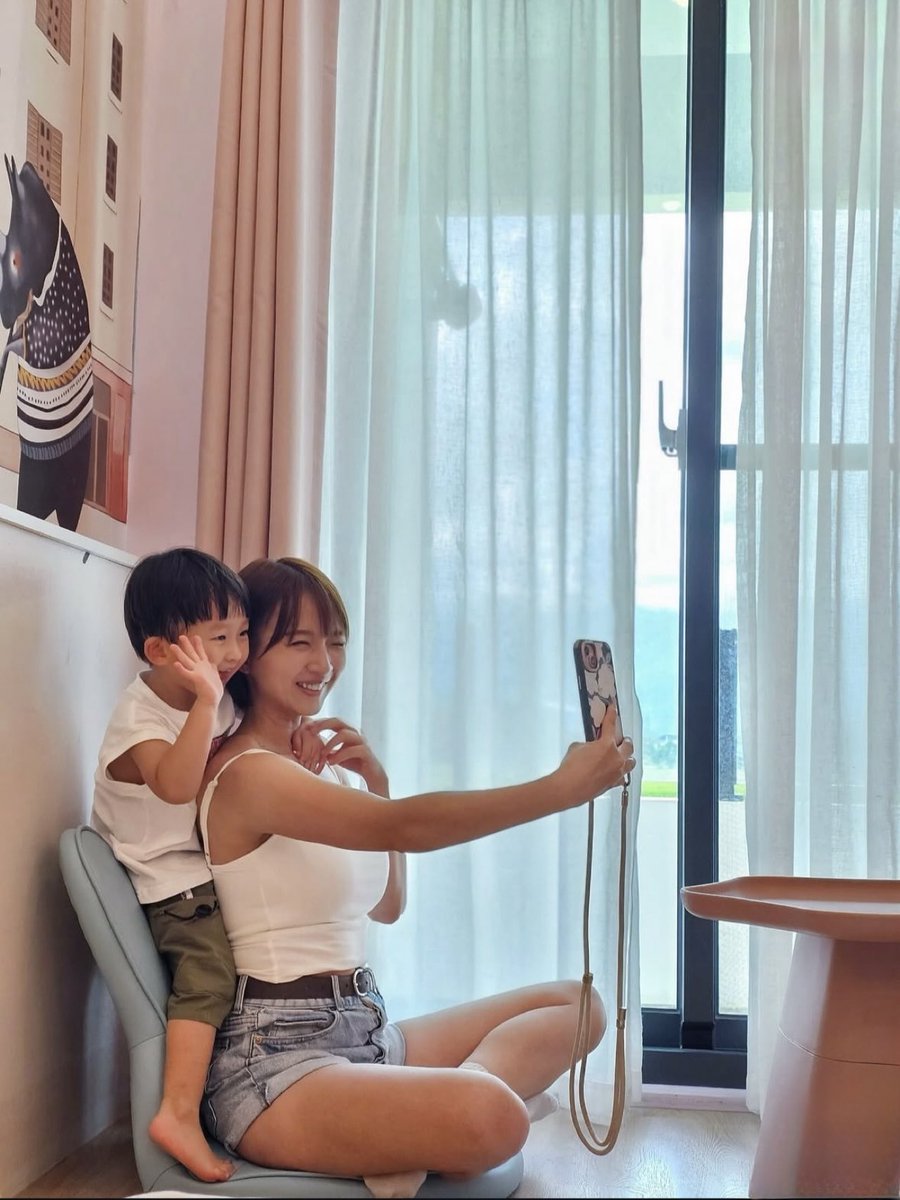 終於帶屁孩們去宜蘭了！上次去宜蘭是我壞哥哥的時候了呢 https://t.co/JSS4fDIfpD