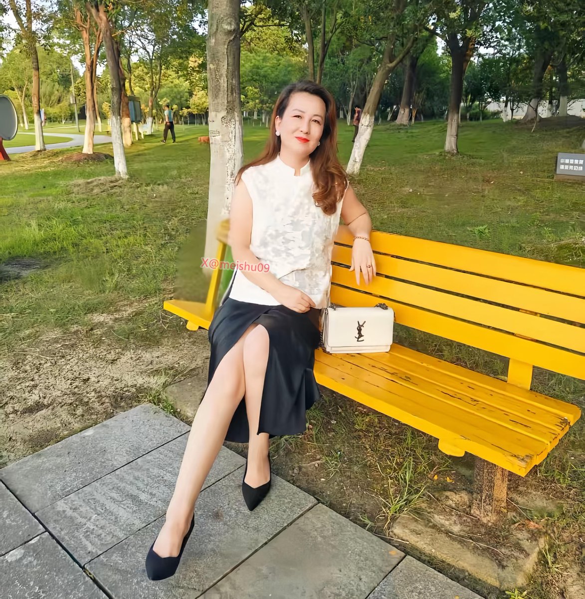 但我实在是想不起来，我没听懂的那首歌的，你是怎么解释给我的了。 https://t.co/crThTXYOHS