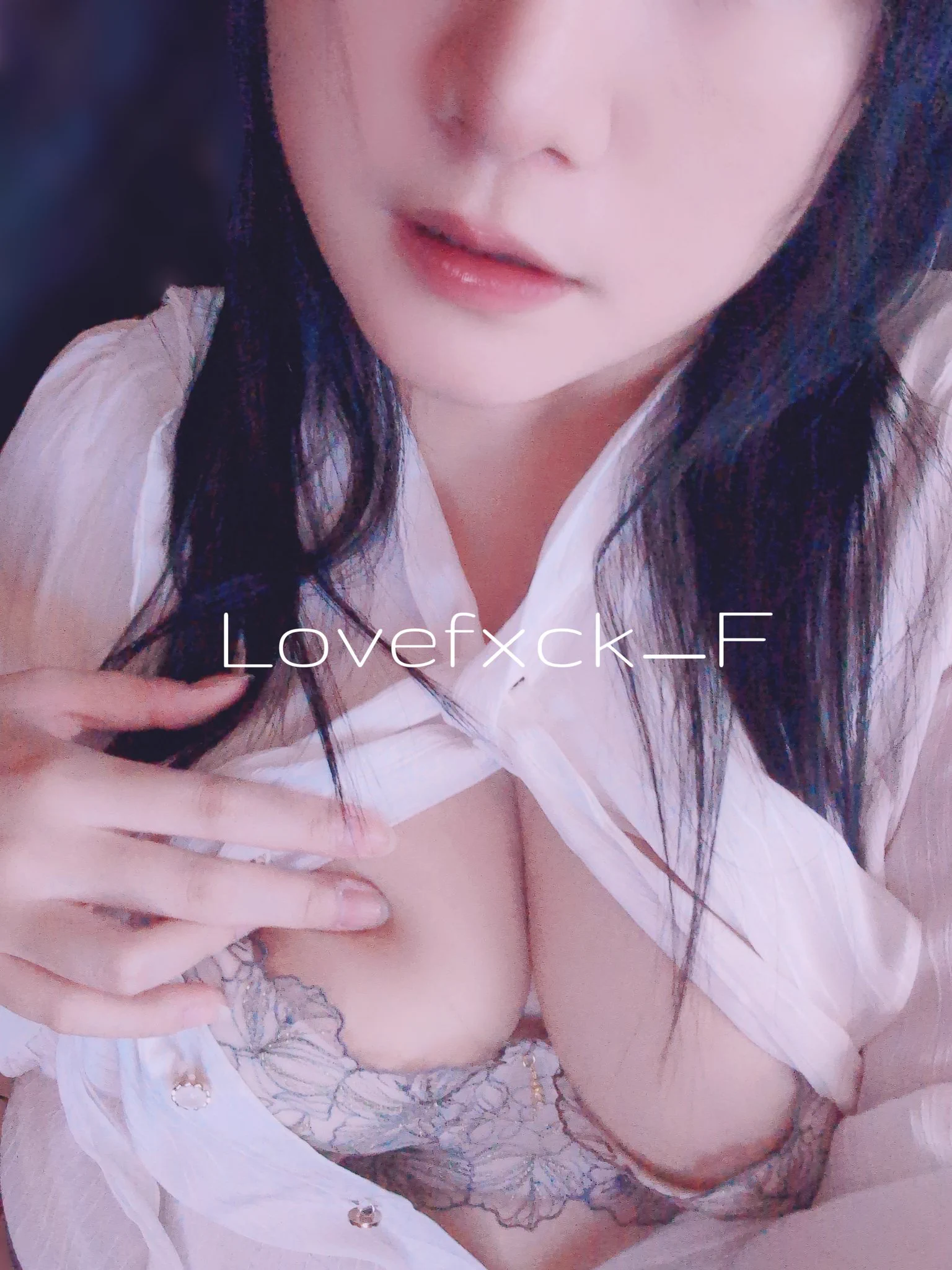 最近這件內衣出場頻率有點高😇 https://t.co/exHB5Ud5TI