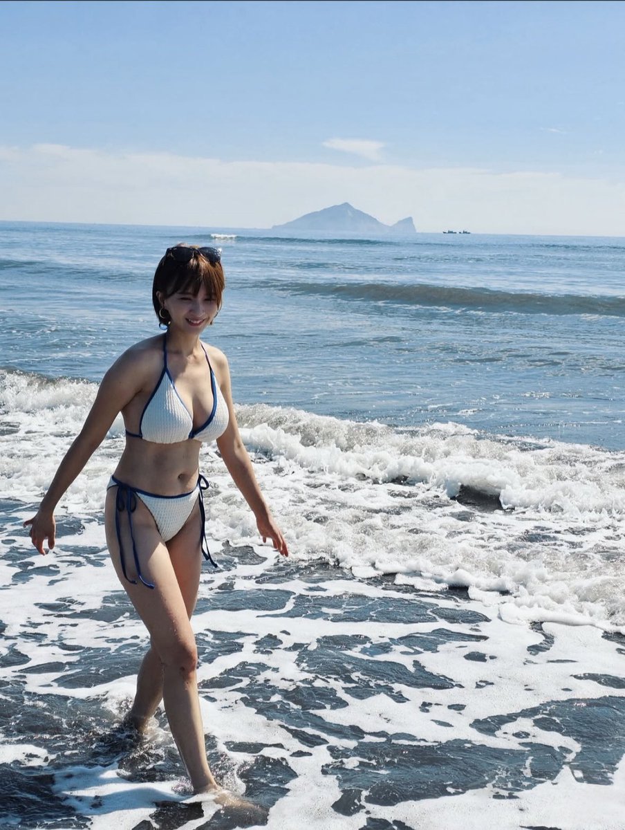 沒有人的海邊拍照最自在嚕 https://t.co/pp5ReZz4mo