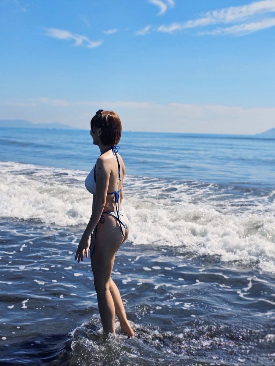 沒有人的海邊拍照最自在嚕 https://t.co/pp5ReZz4mo