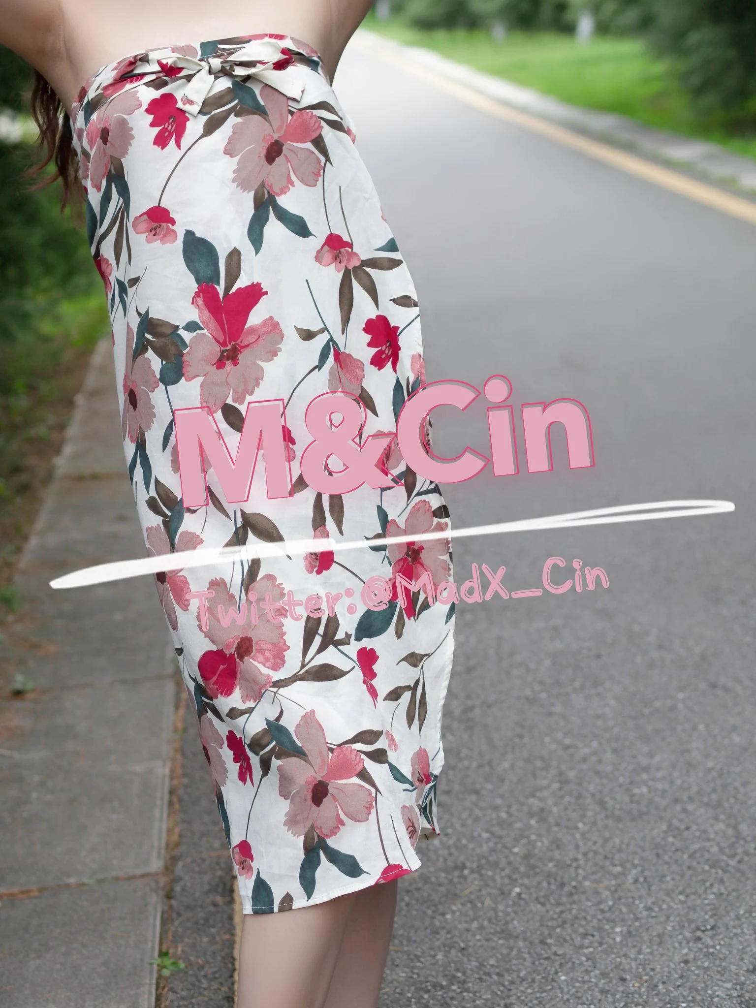 这组照片有点热辣，怕你看了会脸红心跳～ https://t.co/rDb3wQ8lPd