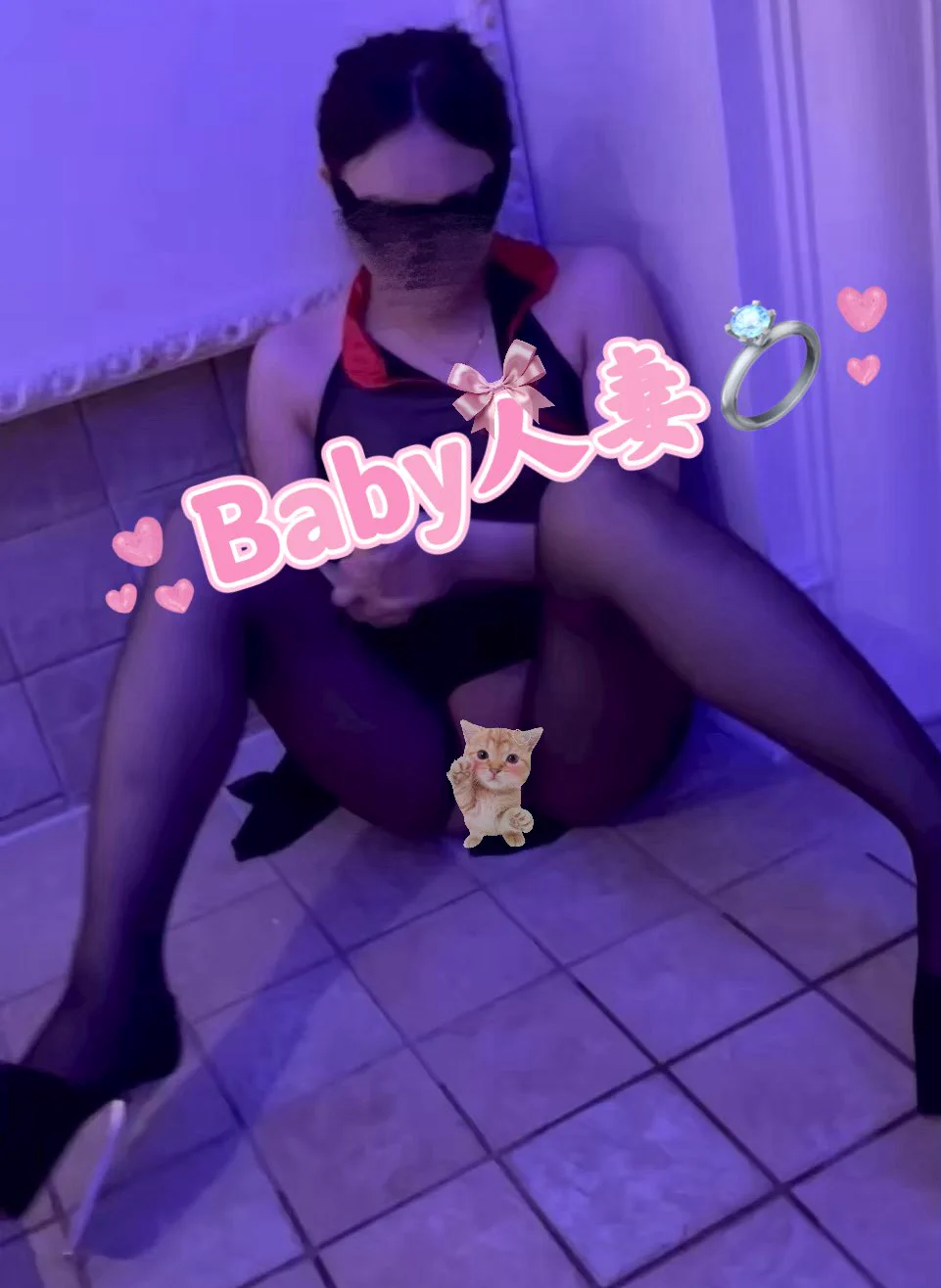 這隻母狗自己坐在這
小母狗：這邊好涼呀😌😌😌
我說：妳腳開這麼開 不涼才怪
小母狗：……

🫦#onlyfans
🫦#Fansone
🫦#人妻
💋#無碼皆在雙平台歡迎訂閱 https://t.co/YM9a9HuzBo