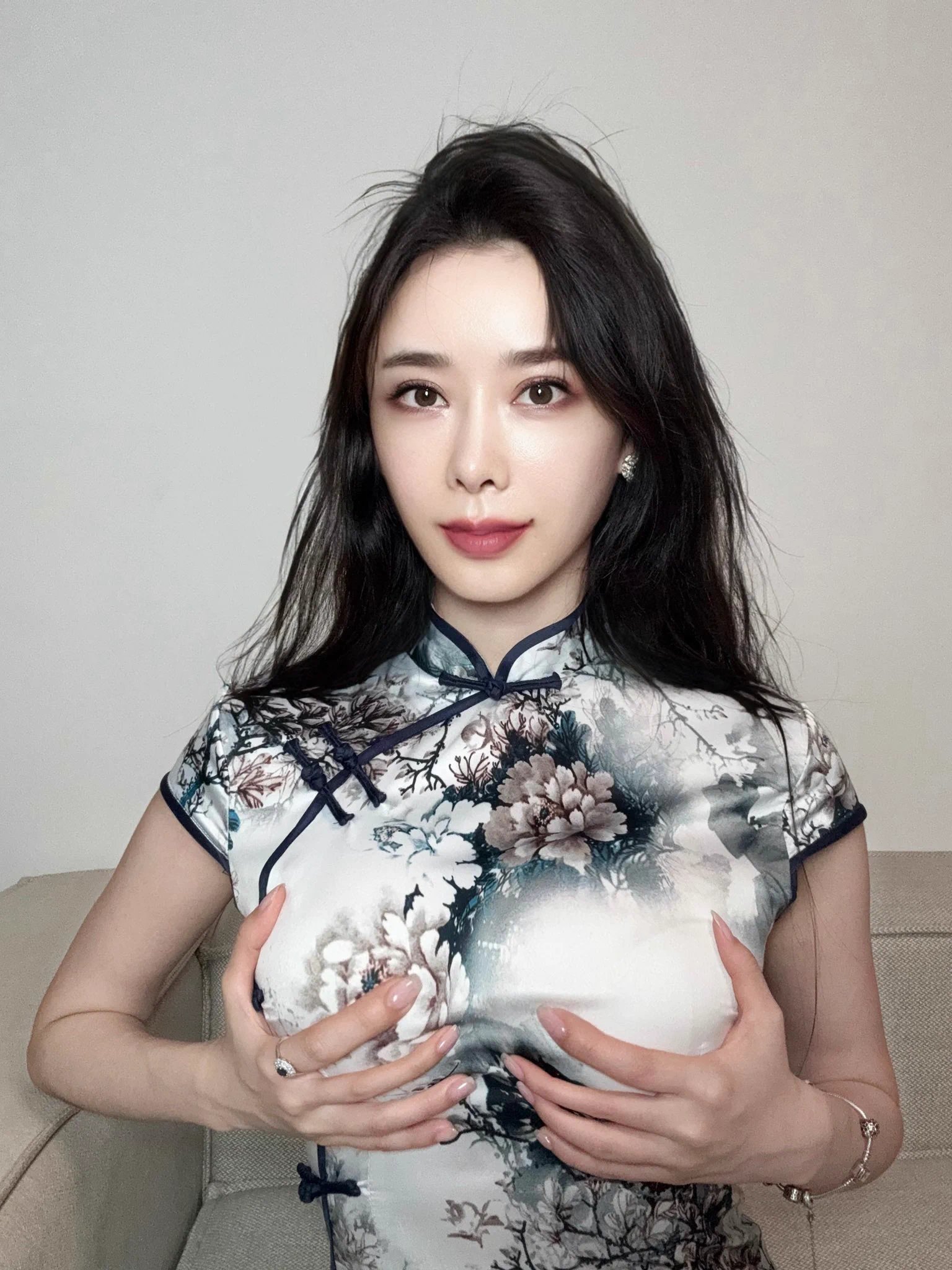 Imagine my needy body, plunging deep inside me.
#horny #needy #imaginethefun 
@Fengsiyuan @tbzt2024 @wqganenshi_ https://t.co/w7mJ56BGCu