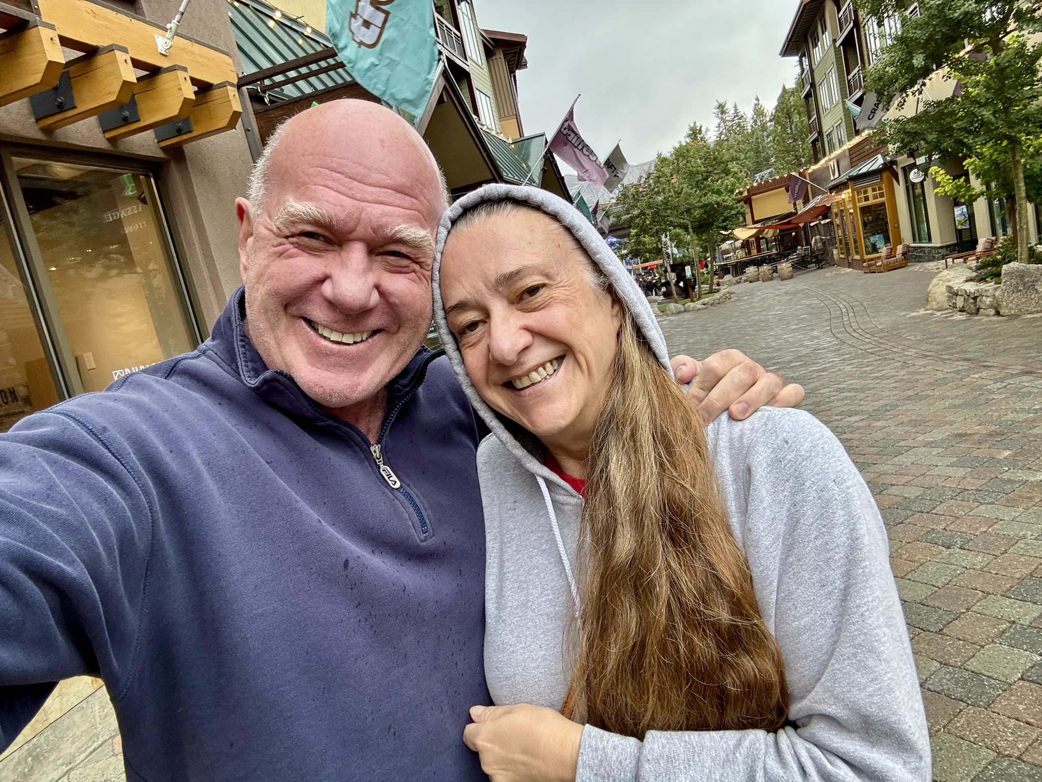 Greetings from a rainy Mammoth Lakes 🌧️😀 https://t.co/GZ9gc1nZH1