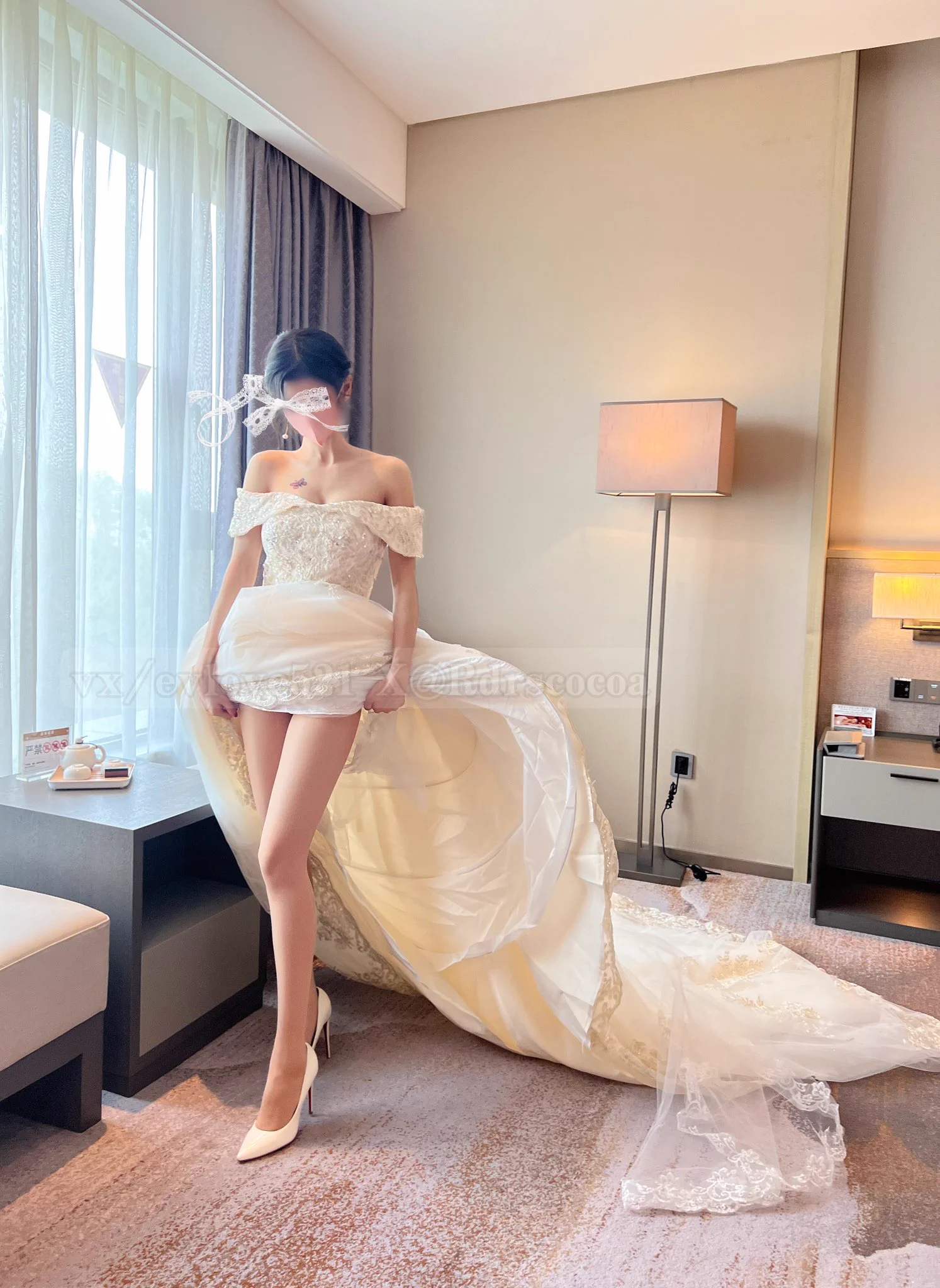 还得是你玩得花，
想要体验NTR，
白色婚纱之下，
泥泞泛滥的她。

 解🔒更多私💕 https://t.co/5bh4qNO0fb