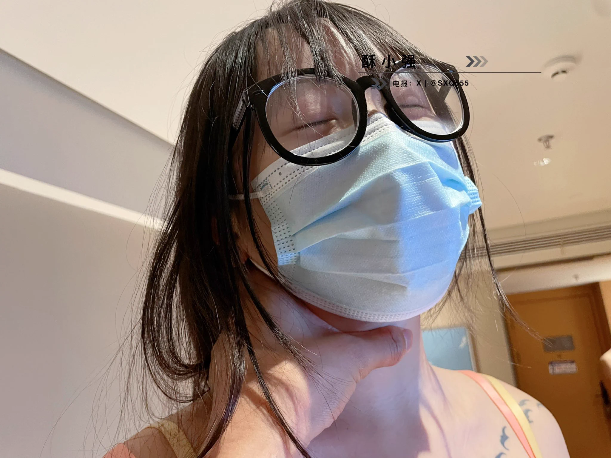小学妹可还行？你想要的姿势她都可以，有点M倾向，我喜欢后面直接来，你们有建议的玩法？今天想都试试… https://t.co/aFUiC9QICv
