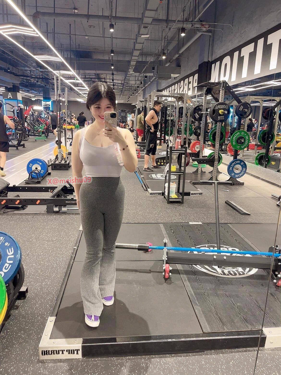 爱 很爱 特别爱 可那又怎么样 https://t.co/EUOOHrn6lg