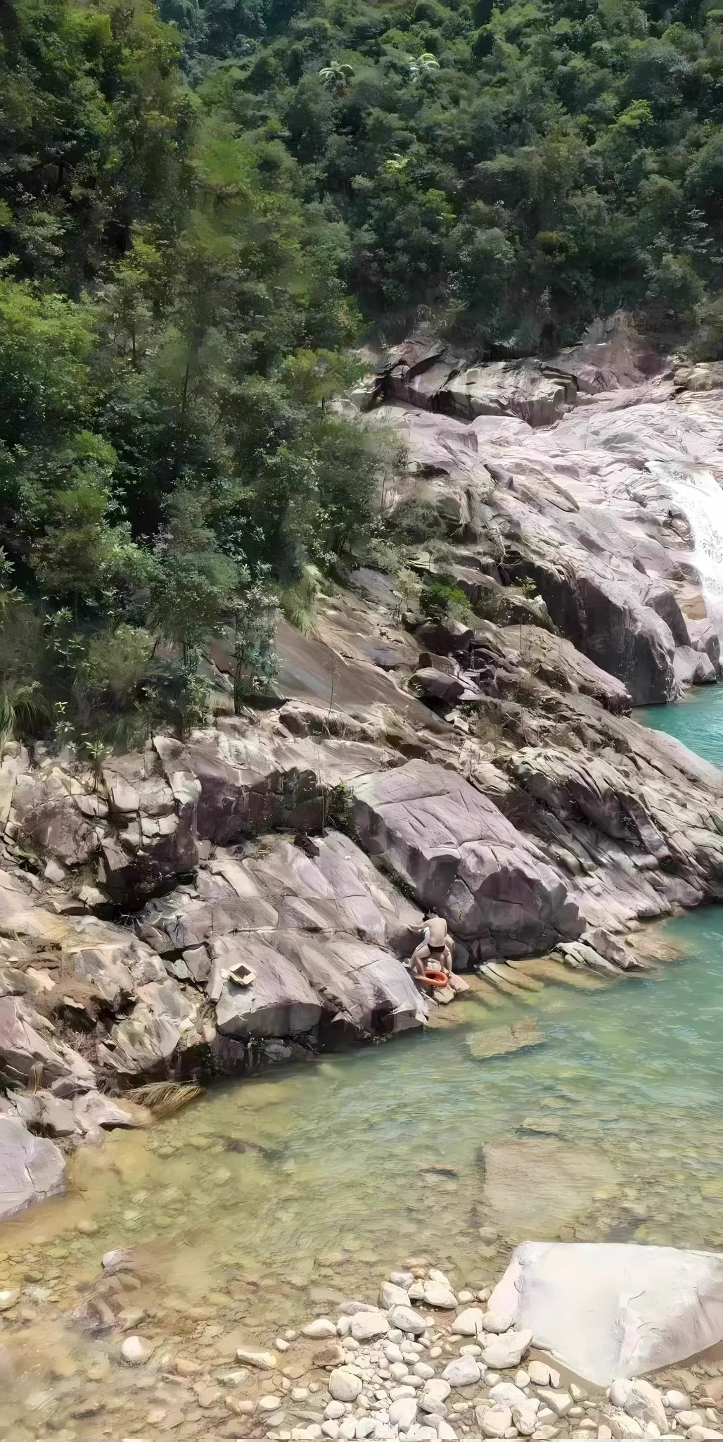 已经开始怀念国庆假日的山山水水了 https://t.co/76ECmphBnU