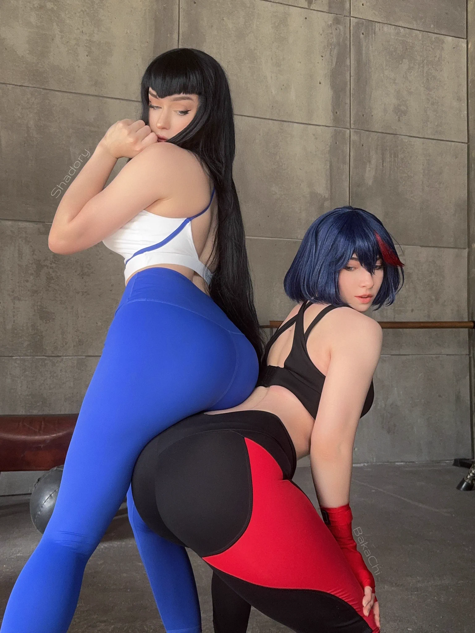 Sisters Booty Attack! 💙❤️ https://t.co/GKdCXZNHgM