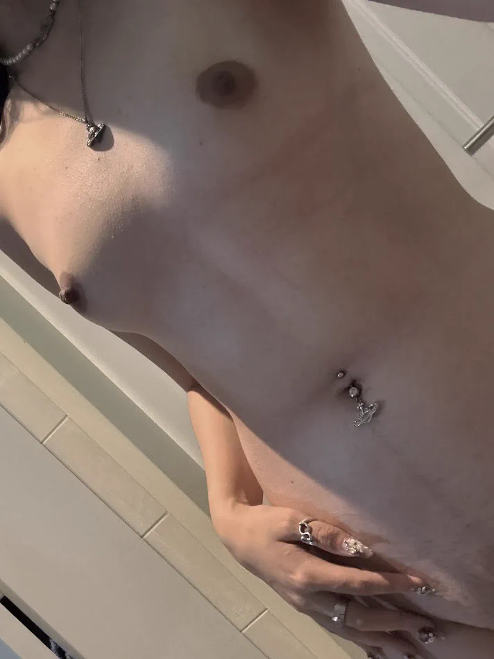 Want to suck them? https://t.co/jZZ5IqN7ZP