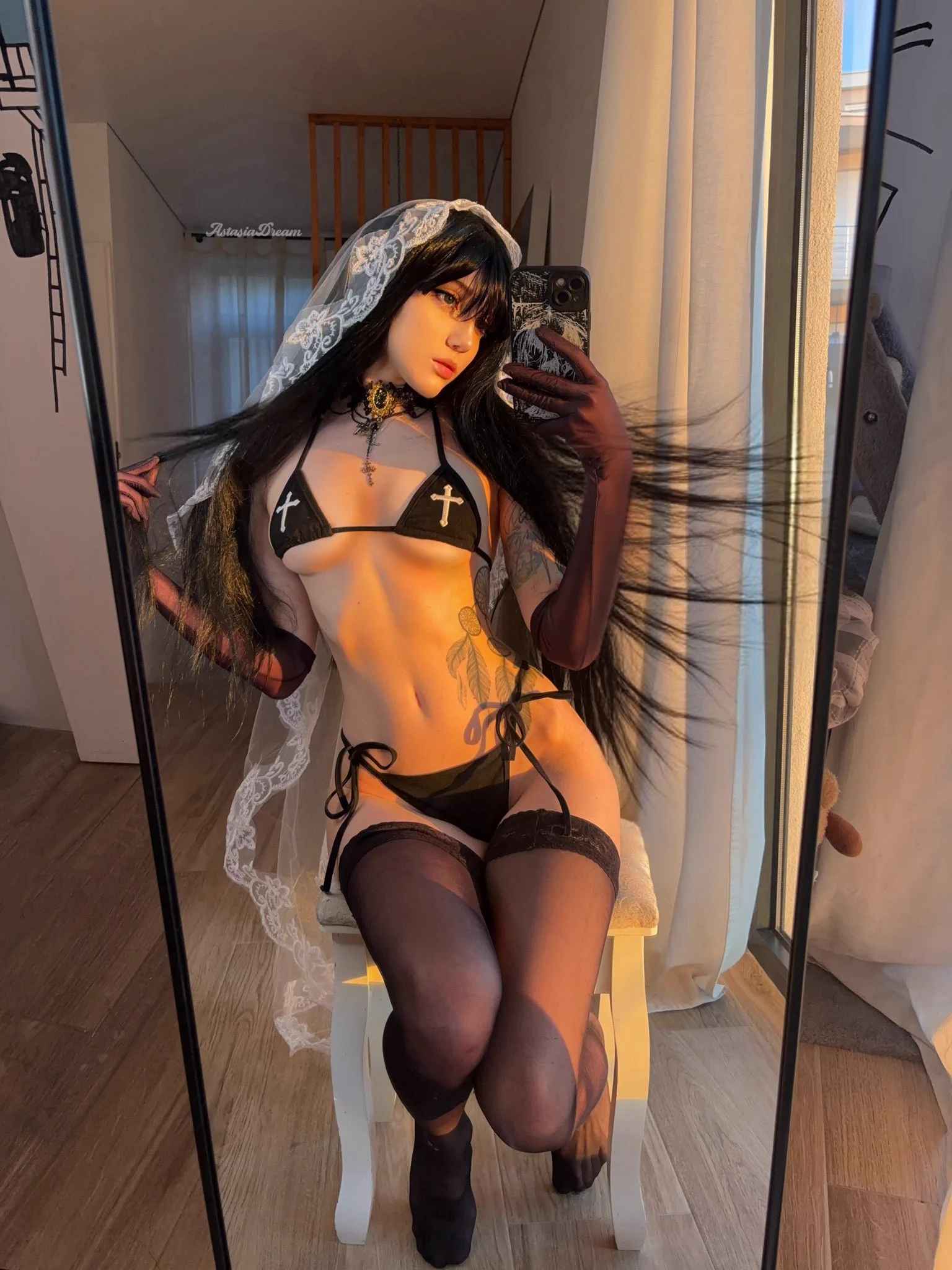 Send 🖤 for a treat in the dm (first 48 h) https://t.co/qdcjX9sp3S