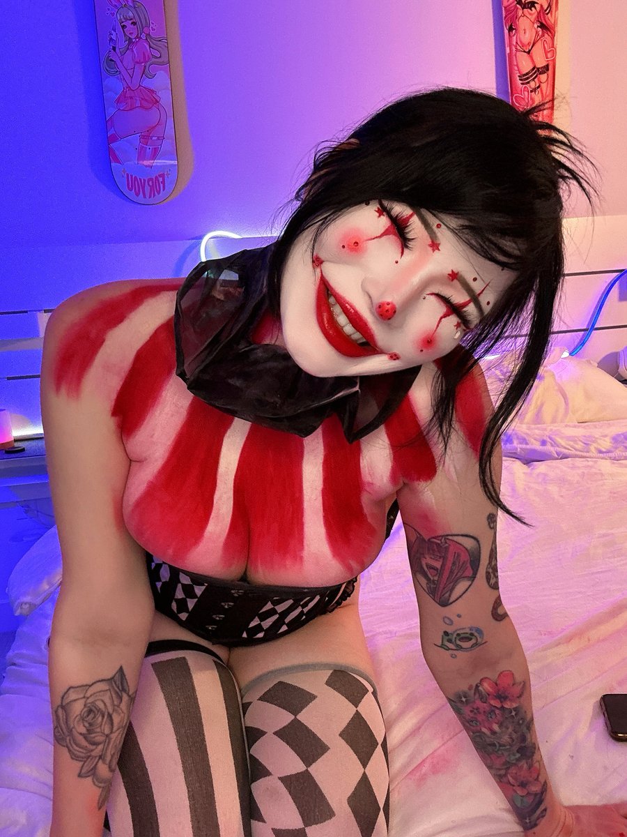 Clussy time 🤡 https://t.co/m72wLNhERm