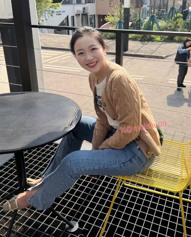 我舍不得的人其实也没有舍不得我。 https://t.co/MWHQ7MXHXC