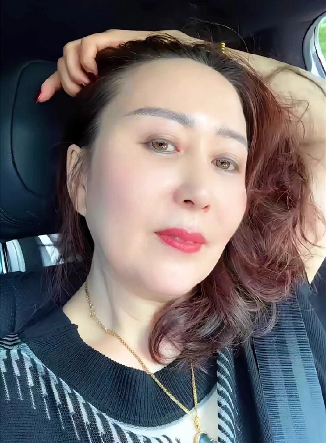 美韵徐娘风情阿姨眉眼含情红唇旖旎

进熟女会员群➡️置顶 https://t.co/riRqRFUQo9