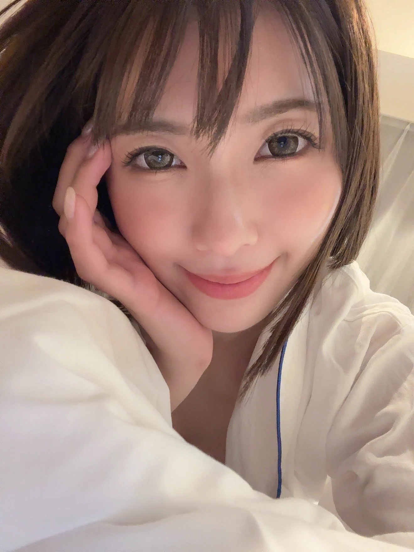 おはよう☀️

朝晩寒くなってきたね、、、
昨日の夜は凍えた🥶笑

やっと体調戻ったとこなのに…
気をつけなきゃ(&gt;_&lt;)💦
季節の変わり目、
風邪ひかないようにしようね👧🏻❣️ https://t.co/tbbGlBxfrZ