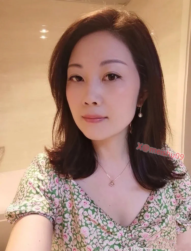 毫无波澜是装的，如果你要我当着你的面说心里话的话，那我会哭的 https://t.co/0YnBIPOwN7