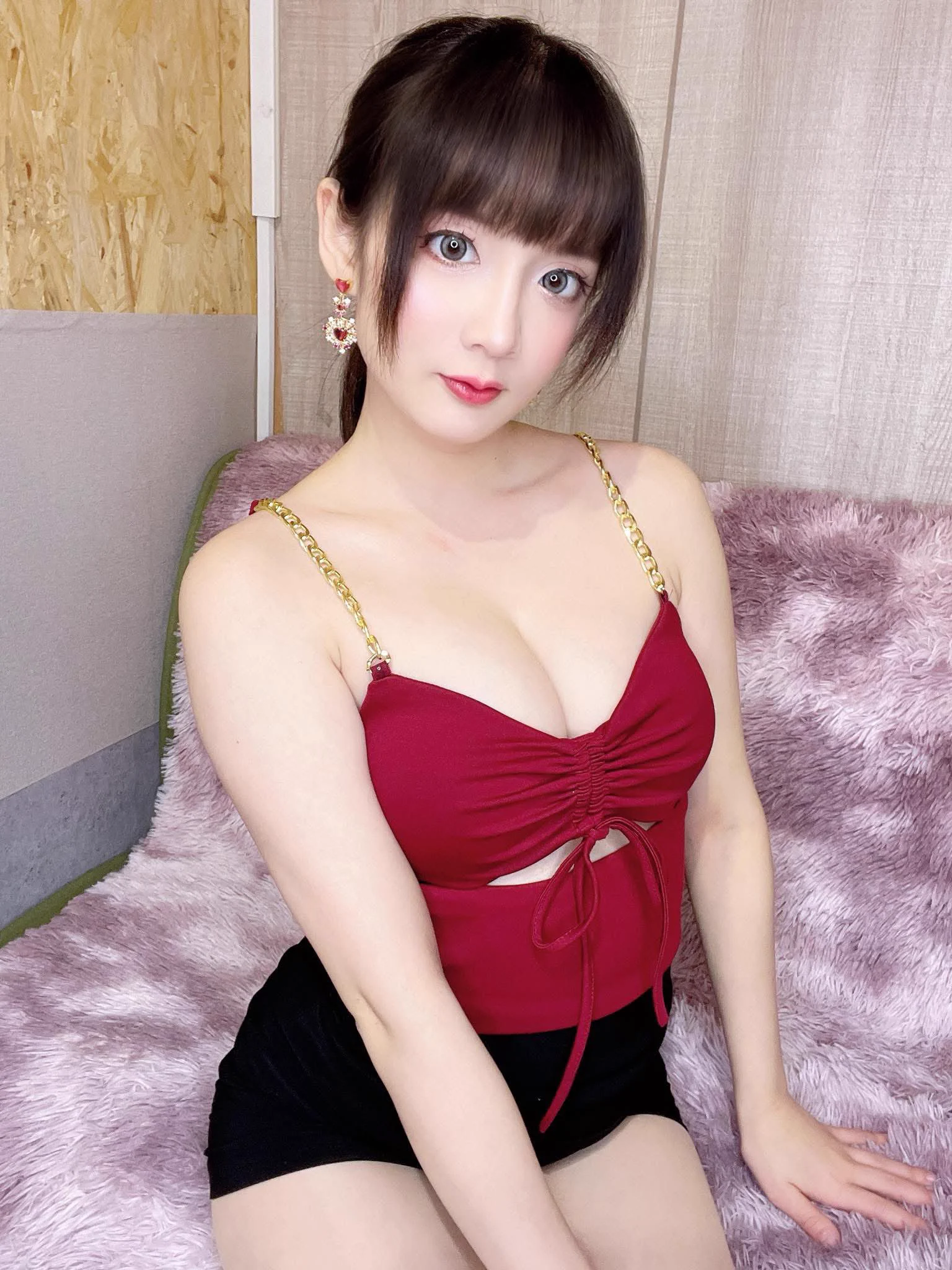 接下來就是十月了！
來筆記一下接下來可以和銀璃見面的時間吧✏️
🎀確認會出席的活動🎀
10/11-12 CCF
12/6-7 台灣熱 Taiwan-Hot

🎈待確認行程🎈
12/13-14 FFK18 https://t.co/7piG8HwuMT