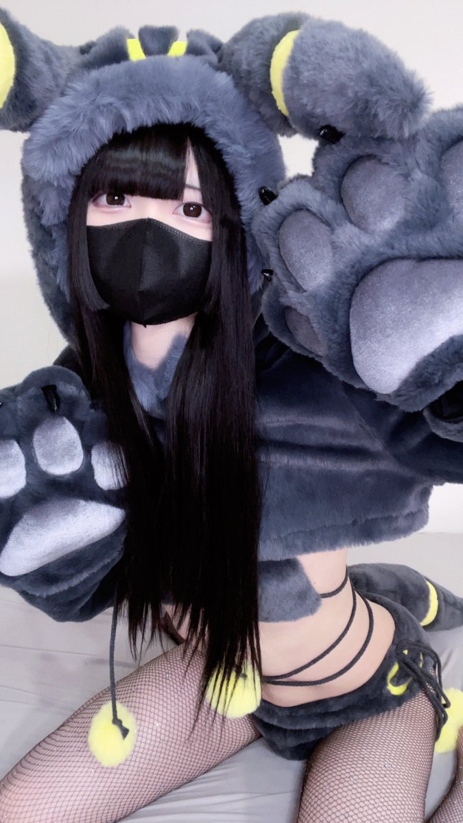 ご主人〜🐈‍⬛♂ https://t.co/pzVCo5xFhD