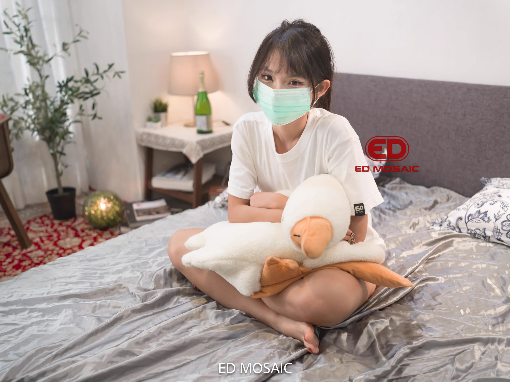 極品！

新人！  
現役女大生19y 秋刀魚原本綠播 
隔著衣服摸乳頭跟豆豆全身敏感抖動，  
但現場氣氛太嗨，不自覺突破尺度 全裸玩按摩棒+AV棒  
無碼影片42分鐘
 #美腿＃美足＃貧乳＃可愛系＃粉紅一線鮑  
完整影片連結在評論區👇 https://t.co/O1EGA1fi2B