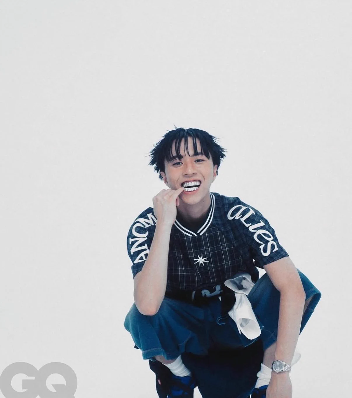 Ray for “GQ HYPE” by GQ Taiwan 😮‍💨

(photographer is kuohuankao) https://t.co/HtAhycVu3L