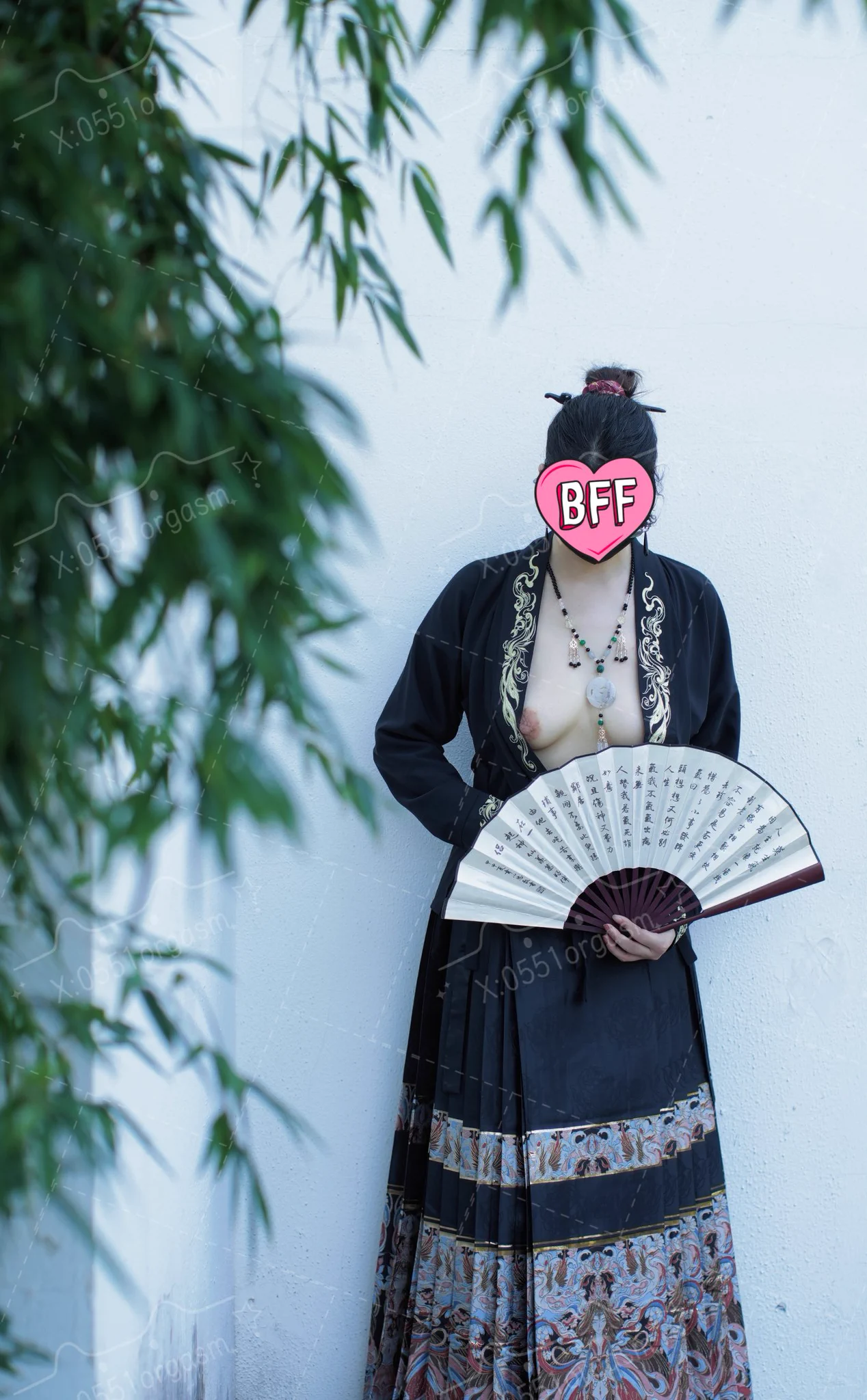 wataa
国风系列第一弹
感谢热情粉丝的支持。
#少妇 #露出 #情趣
@XSGCM
@PYQVQ
@007share 
@luchu888888 https://t.co/00MQcZhNsG