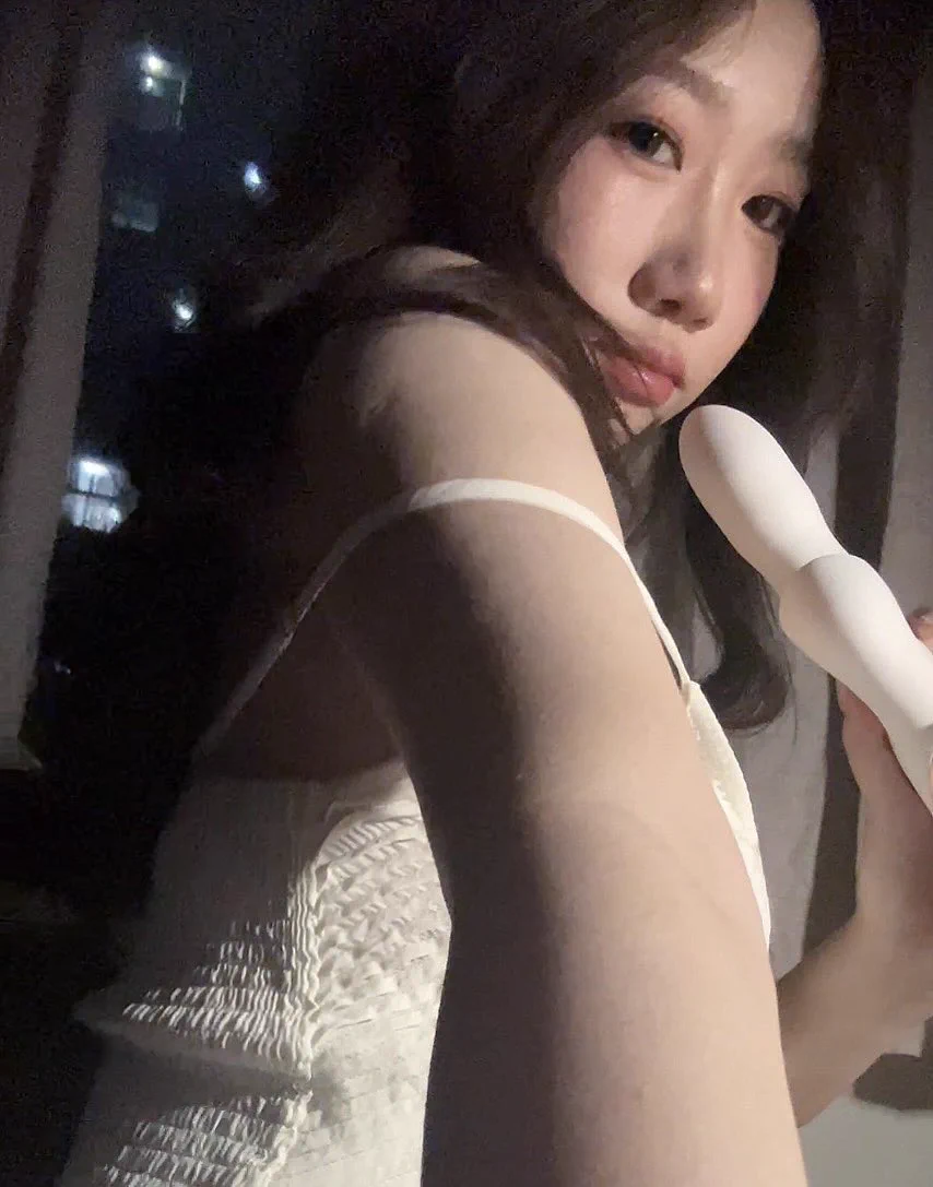 要在我无理取闹的时候说一句：
小狗狗是不是想我了
——————
#白龙吟 #一颗青杏
玩具来自一颗青杏@ykqxwjd666
🍑 宝 ：青杏成人用品专营店
天🐱 ：一颗青杏旗舰店
——————
@ToBulaer @ToBulma 
@KawasawaSen @BulmaList https://t.co/d2Iv08G0ct