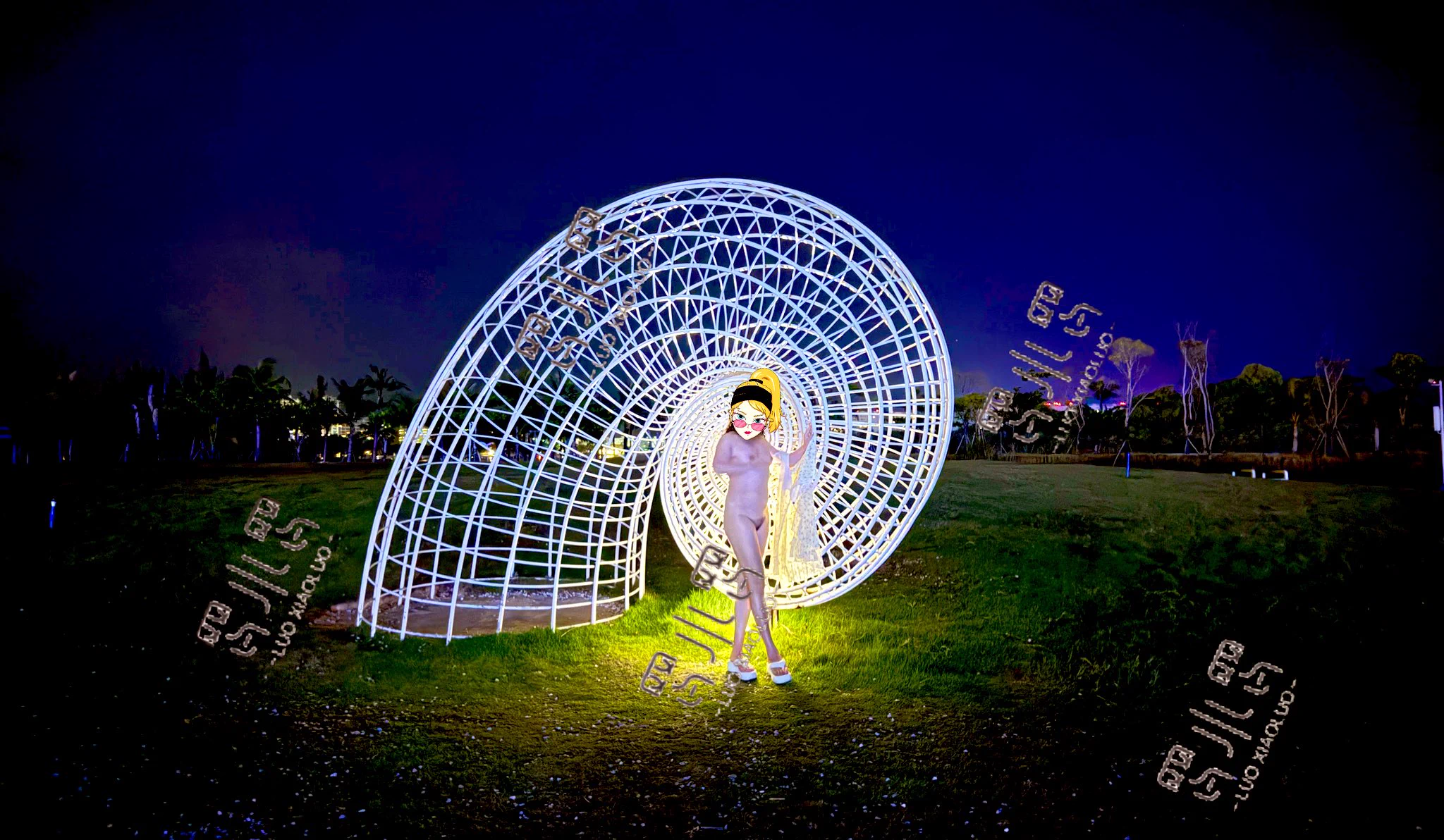 都喜欢看年轻的，这人啊，年纪大了就不吃香了，单位招聘，都愿意找年轻的。咳！其实年轻的时候，我身材也还可以的。

就没有小哥哥要约吗？

@luchu888 https://t.co/qbrcnYq5Uw