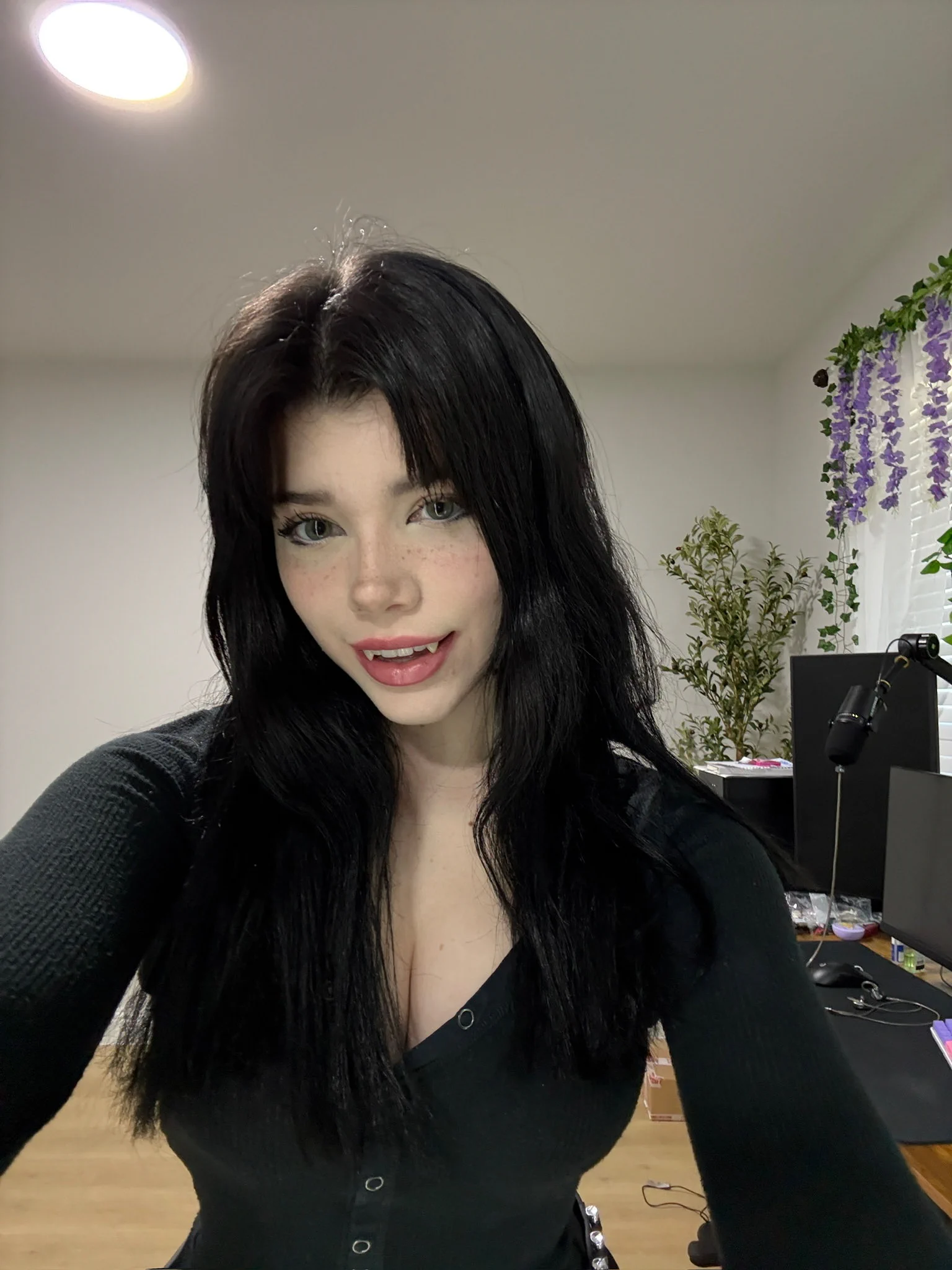 i only bite sometimes :P https://t.co/UH1mush5vM