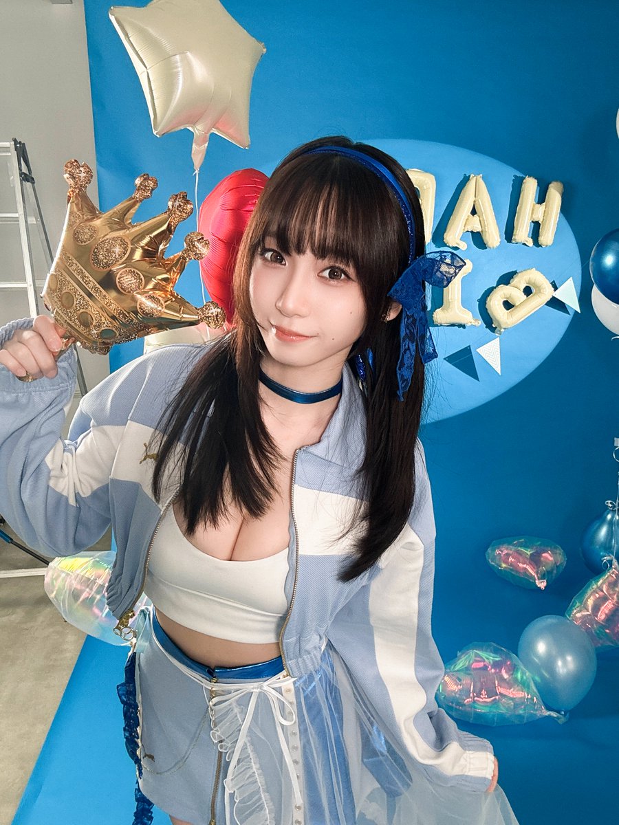 生誕祭のファンクラブ限定✨
先行抽選チケット受付は【本日まで】です！🏃‍♀️💨

🌟伊織もえ生誕祭2026🌟2025/01/24(土)
２部公演🎂

一年に一度の特別な日を、ぜひ一緒にお祝いしてもらえたら嬉しいです☺️✨
詳細はファンクラブのお知らせからチケットページの内容をご覧ください✨ https://t.co/d5Z8hKpeDt