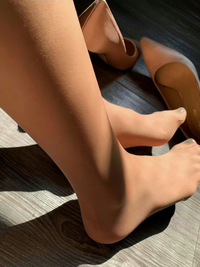 享受休息日的午后阳光！ https://t.co/q3EjU1dSsy