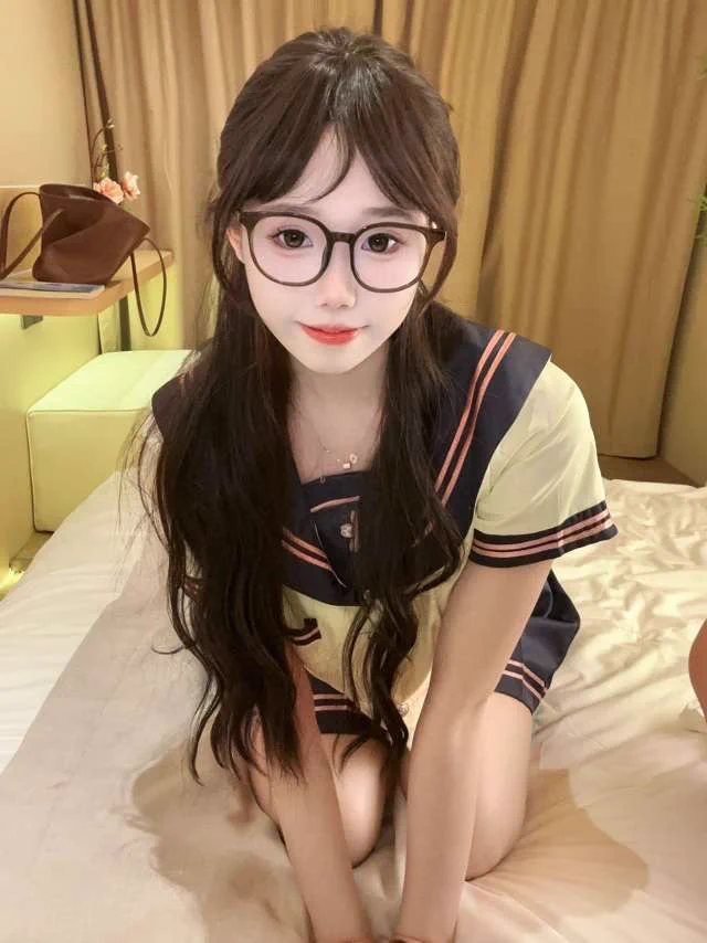 今日推荐🌟🌟🌟
🌸坐标：#广州
🌸年龄：06
🌸身高：163
🌸体重：90
🌸🐻：  C
学妹萝莉，声音好听，纯欲感天菜，活泼开朗，双商高，甜美可爱零风尘

Q🐧：1950043544
V🛰️：comeon979797

💖门槛88r开路（加我备注口令）💖
⚡已过多位博主推荐，放心下单⚡
https://t.co/G6IYiYsnc9 https://t.co/H08iFc8Yav