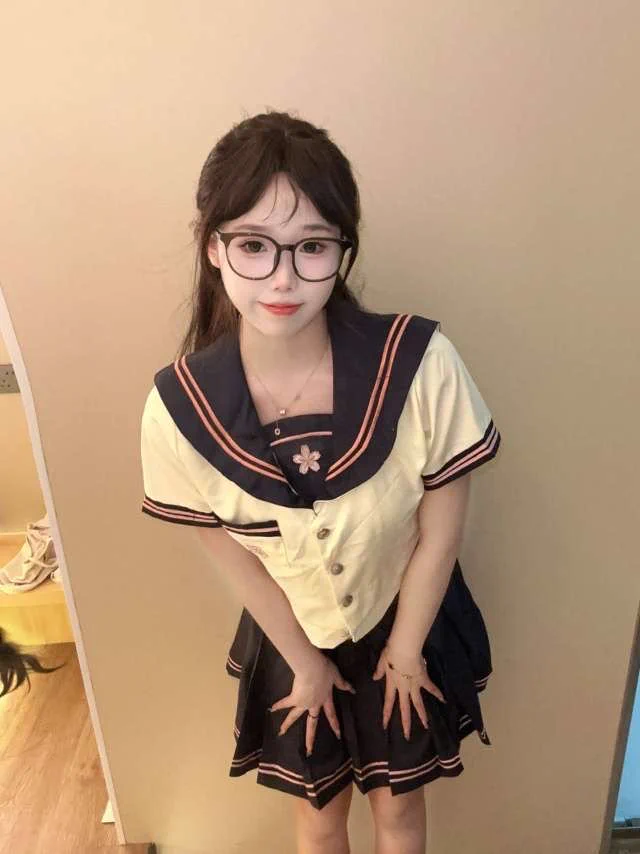 今日推荐🌟🌟🌟
🌸坐标：#广州
🌸年龄：06
🌸身高：163
🌸体重：90
🌸🐻：  C
学妹萝莉，声音好听，纯欲感天菜，活泼开朗，双商高，甜美可爱零风尘

Q🐧：1950043544
V🛰️：comeon979797

💖门槛88r开路（加我备注口令）💖
⚡已过多位博主推荐，放心下单⚡
https://t.co/G6IYiYsnc9 https://t.co/H08iFc8Yav