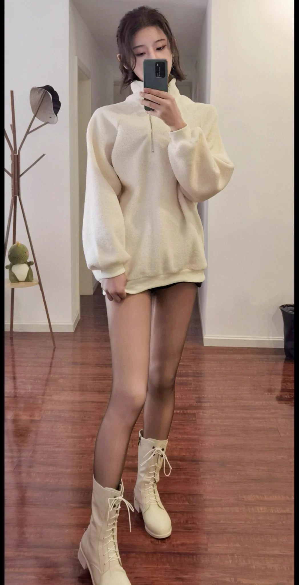 成都举牌认证男娘，国企硕士，美术生出身，1.2k三小时不限次数，木子老师的含金量我想无需多言，最厉害的就在于人体自动润滑和极致的紧实 https://t.co/qpKl0mzERv