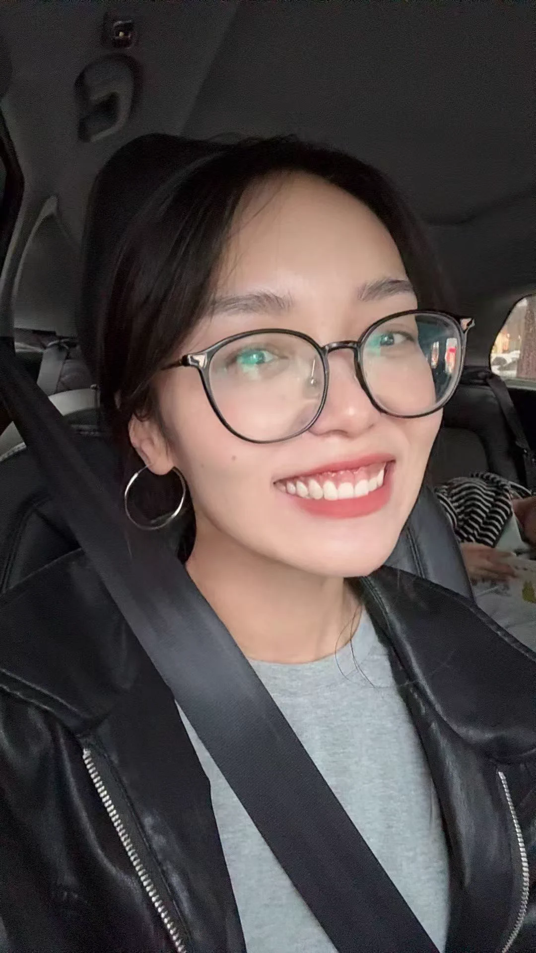 推友投稿同事老婆 https://t.co/LNCKwZuI9e
