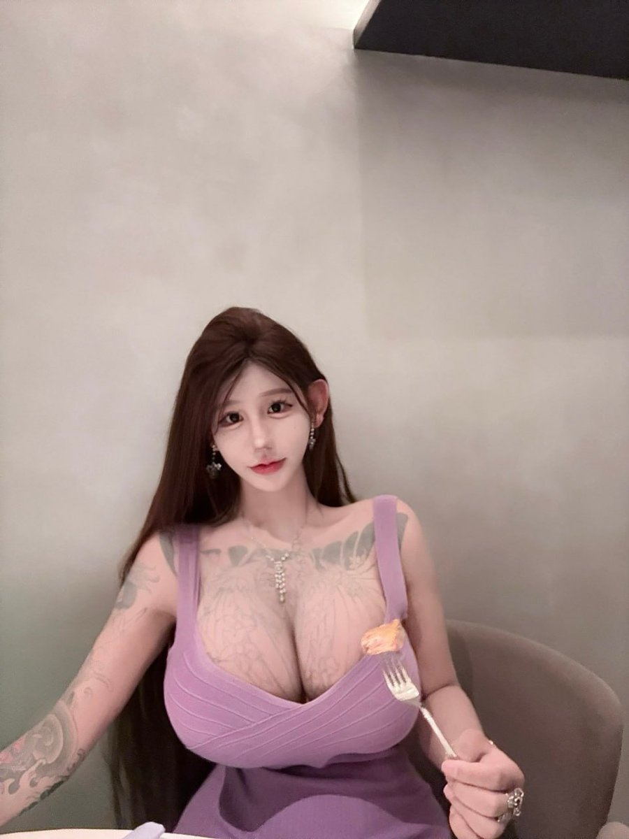 wataa https://t.co/pHKo6U1SOs