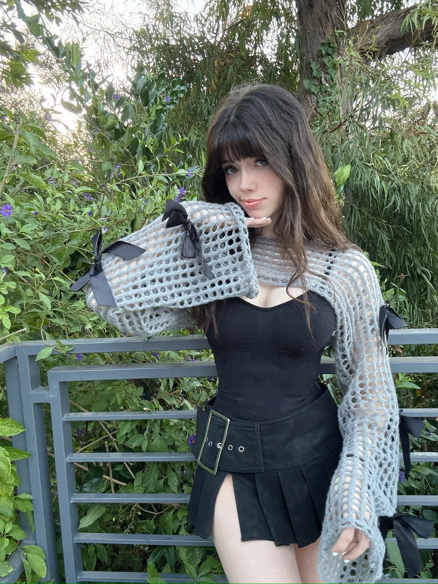 u always like my posts but never say hi 🥺 https://t.co/TUxBORzgYJ