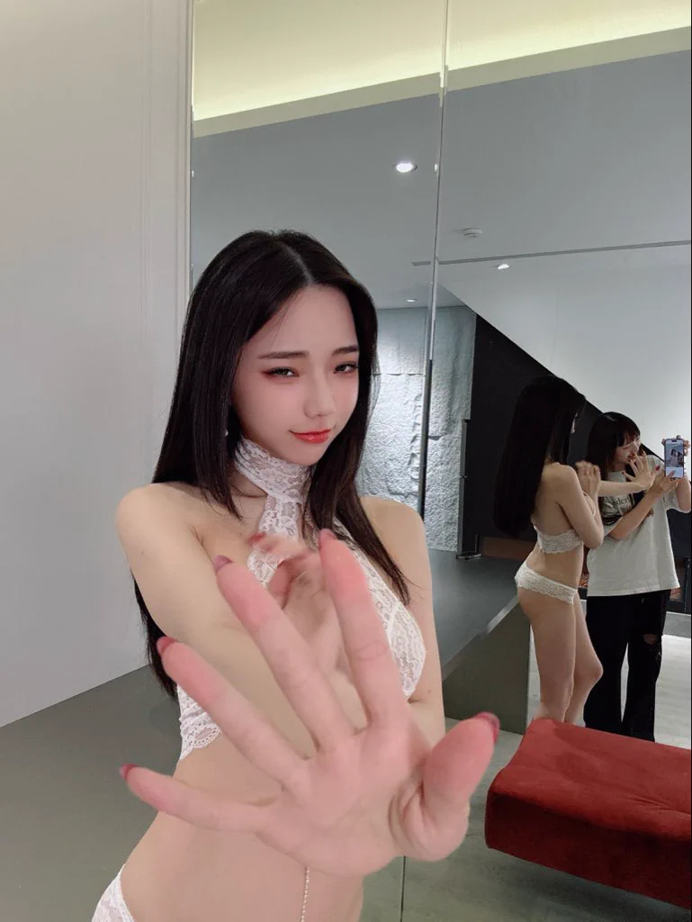 我就說我要退休了！
助理一直偷拍我幹嘛！！ https://t.co/hb7OaSF1GO