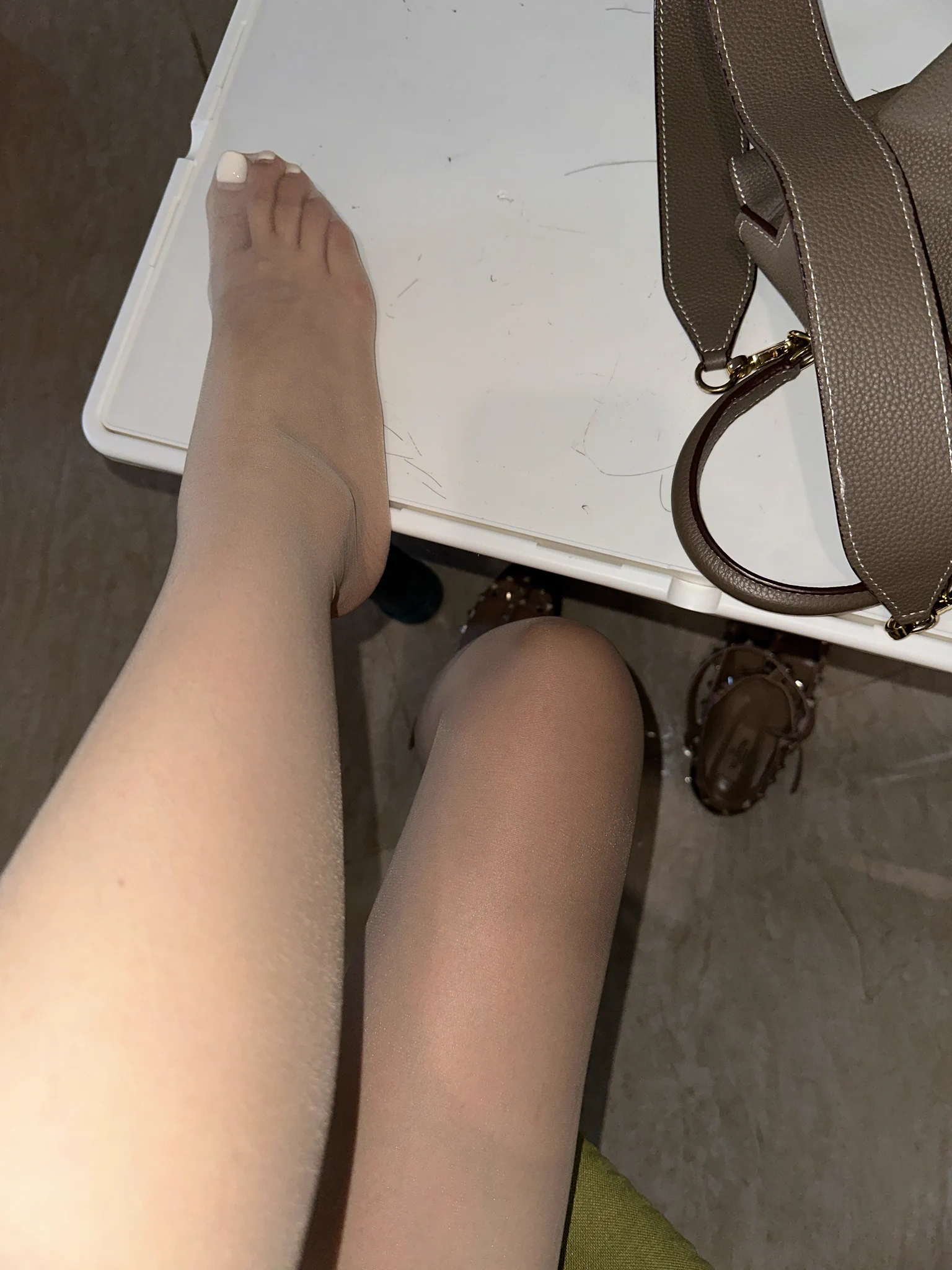 有特别会的吗？舌头灵活的
#女S #女王 https://t.co/ctLuDI6aSD