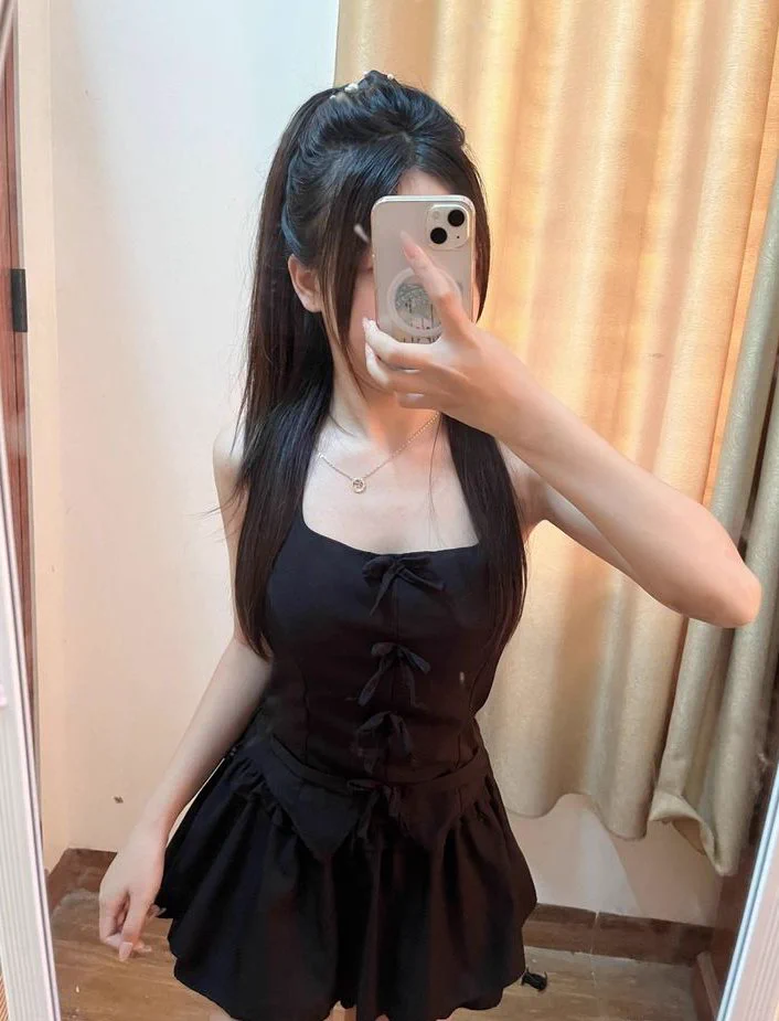 打扮好要出門了  結果被男生放鳥
有人要約嗎 
#約會私訊 https://t.co/kmxRVWstnW