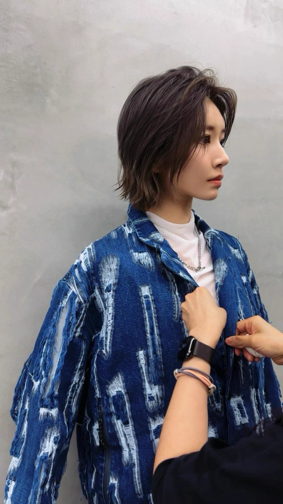 本日、台北FASHION WEEK SS26 
出演させて頂きます❤️❤️

日本の文化庁にあたる
台湾文化部が主導する格式ある
公式ファッショショーです🌏✨

私がモデルを務めるブランド
《DYCTEAM》は
Netflixでも人気の台湾ドラマ『化外之醫』
とコラボレーション。

「青」「グレー」「白」を基調に構成され
「青＝正義」から始まり
「灰＝葛藤」を経て
最終的に「白＝調和・再生」へと
戻る流れでショーが展開されます。

私はその“白”を象徴する存在として
このファッションショーのトリを
飾らせていただきます😭

初めての経験ですが、
精一杯頑張らせていただきます🔥