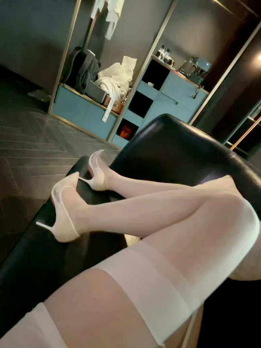 为了回馈粉丝从现今起无门槛
各种露脸高清完整版视频资源免费送
完整版26min，无门槛限时进（福利群）无需翻墙下方链接自取⬇️名额有限、
联系方式👉：https://t.co/LdX86GAQIr
进群 私信暗号  272
私聊推特一律不回！ https://t.co/6x3psY5wqF