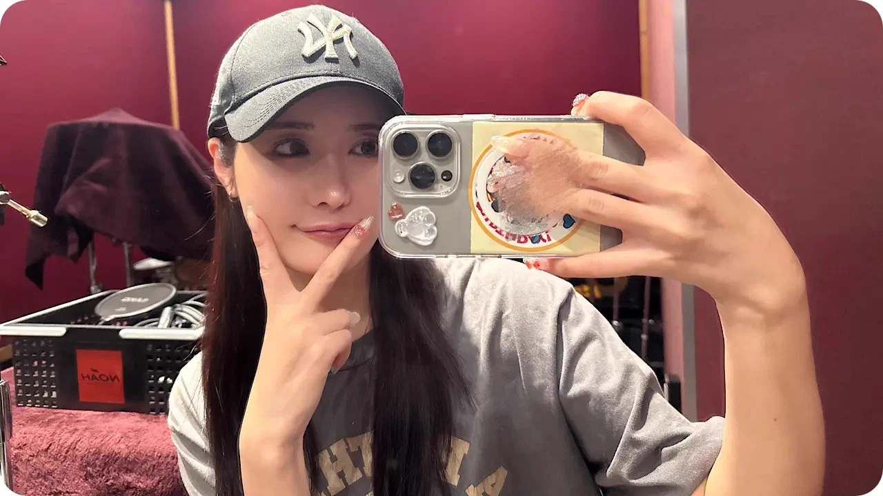 藤森里穂のねほりはほりほラジオでは皆様からのメッセージを募集中です✨里穂さんへの質問や応援メッセージなどお待ちしております🥳  

あて先
https://t.co/93mLdKpkeR
〆切：10/20(月) 23時 https://t.co/3WqpbYxE89