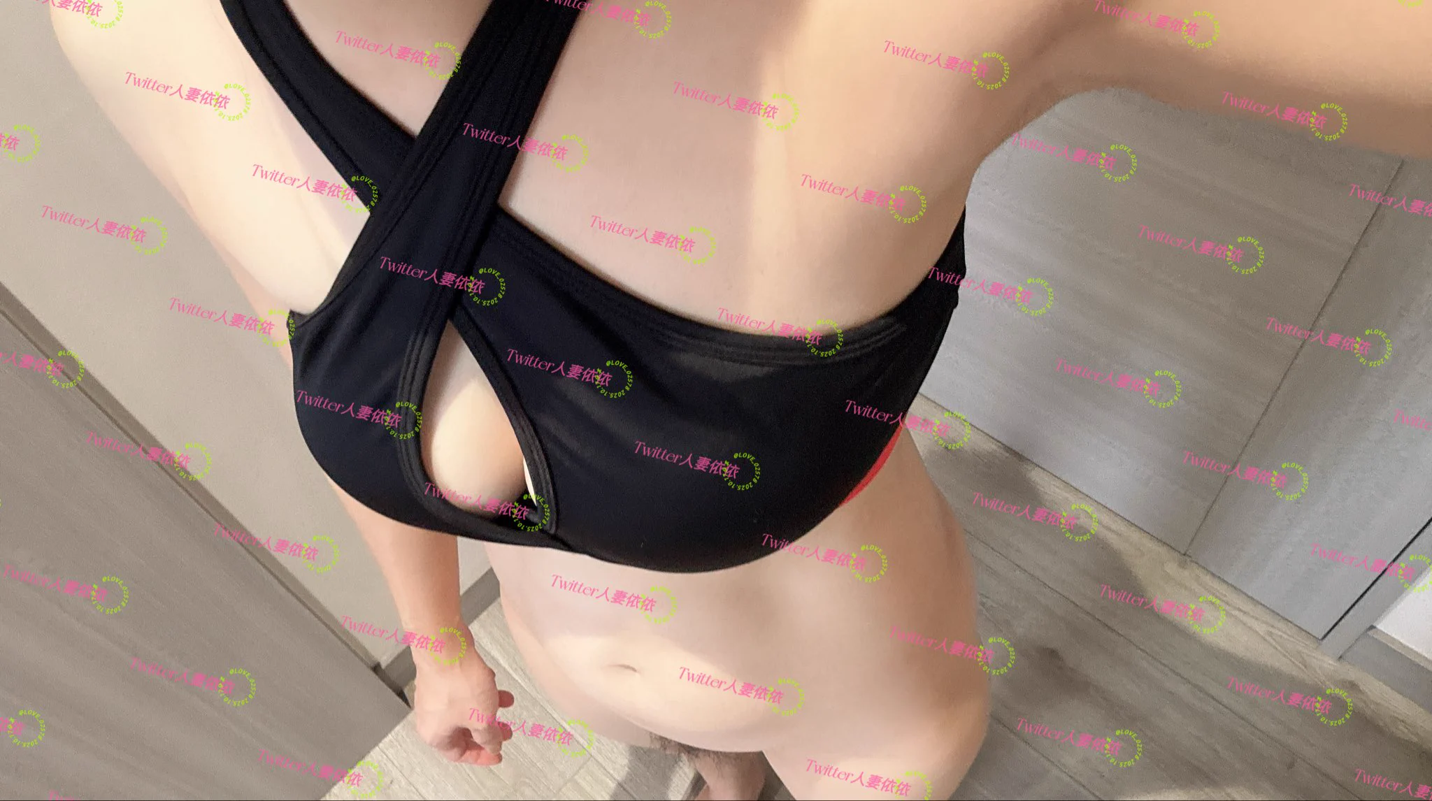 女人也很喜歡欣賞身材體格好的男人，那男人也一定喜歡欣賞身材好的女人
所以我要努力的運動讓身材更好，不然都沒人想看了🤭

@LOVE02578 無碼PO文小帳
不定時會有小帳限定露點大尺度的作品PO文 https://t.co/3UT0eExwJV