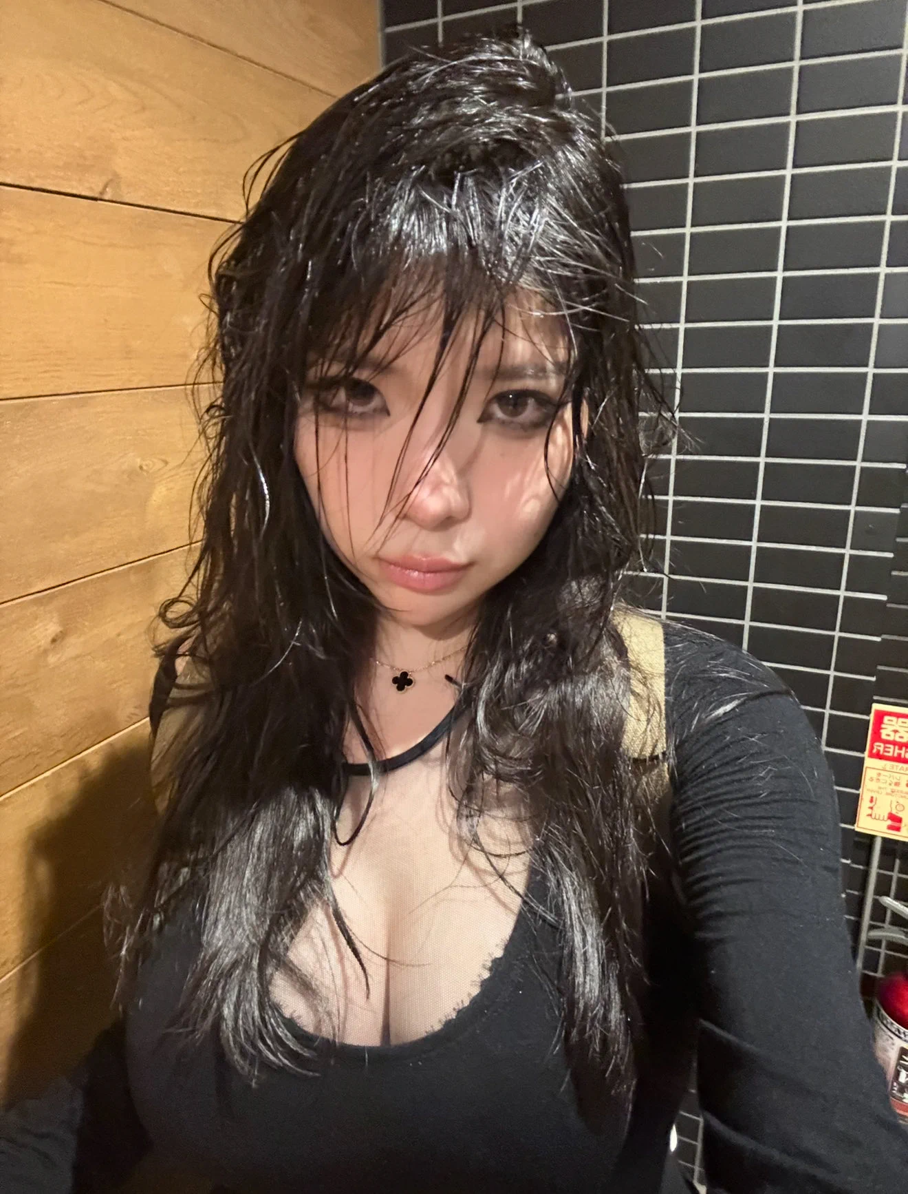 hi say it back https://t.co/lypeYZslyc