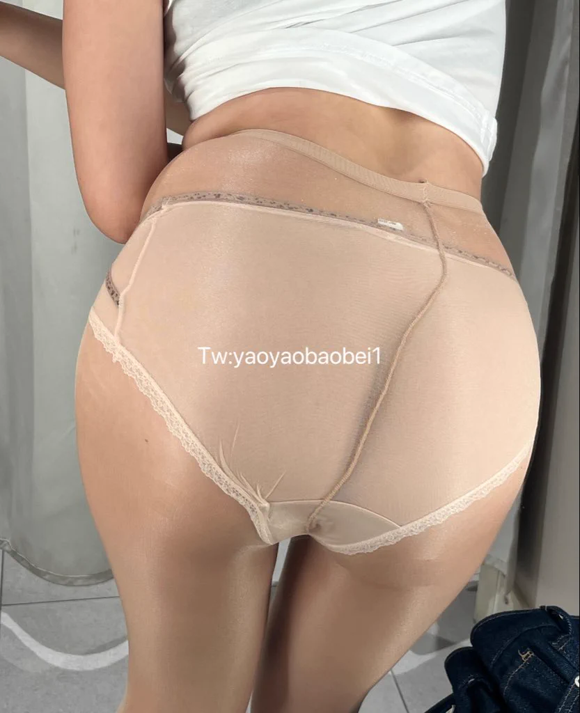 内裤都包裹不住我的逼毛…
（限时29.9🚪）
@ToBulaer
@KawasawaSen
@BulmaList https://t.co/eXJt08wJWu