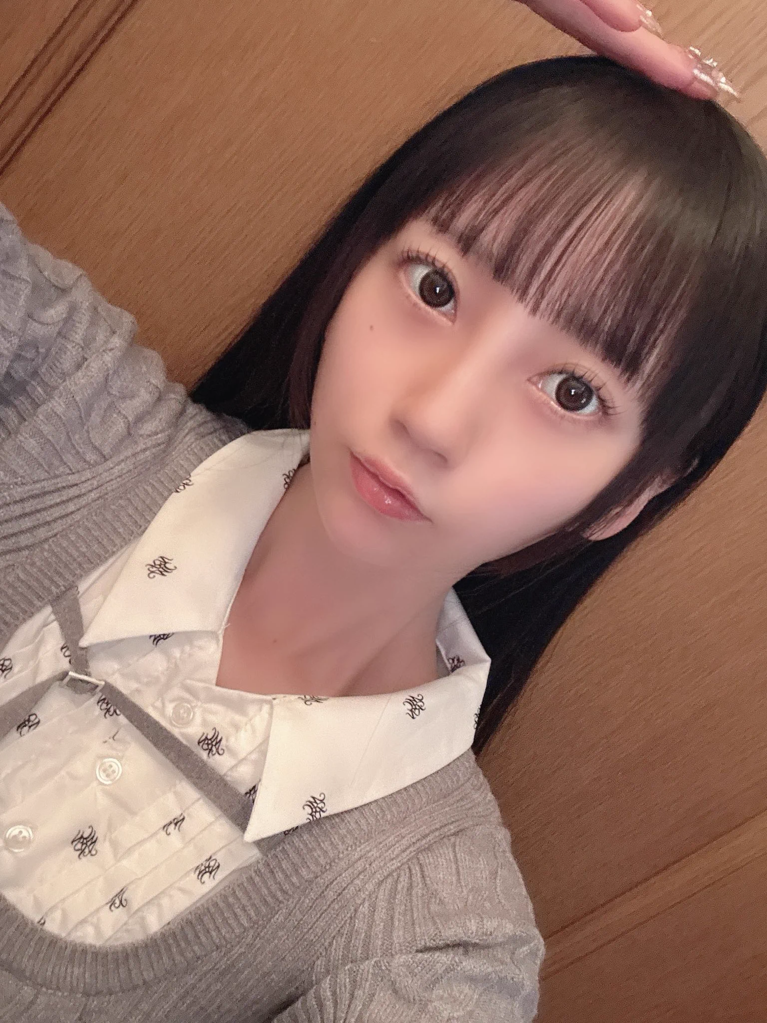 転勤で引っ越すお友達と最後のお出かけ🥹
メイクする時間なくて顔が薄い…！ https://t.co/cGWI6fU6vI