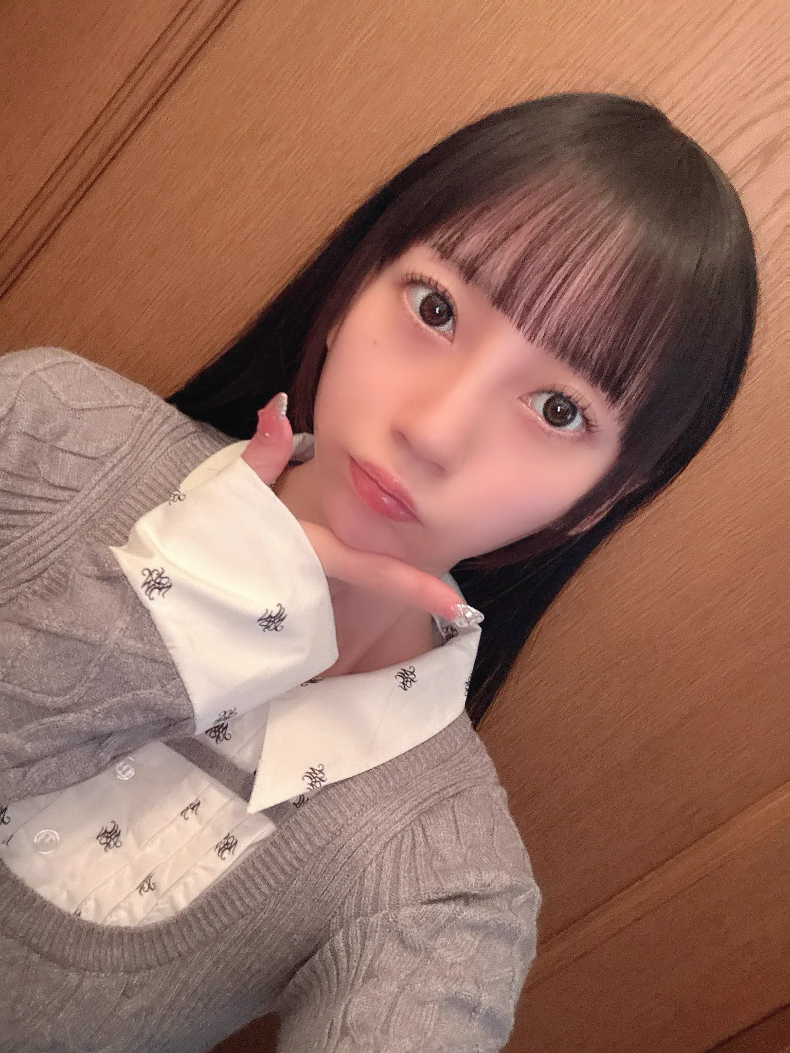 転勤で引っ越すお友達と最後のお出かけ🥹
メイクする時間なくて顔が薄い…！ https://t.co/cGWI6fU6vI