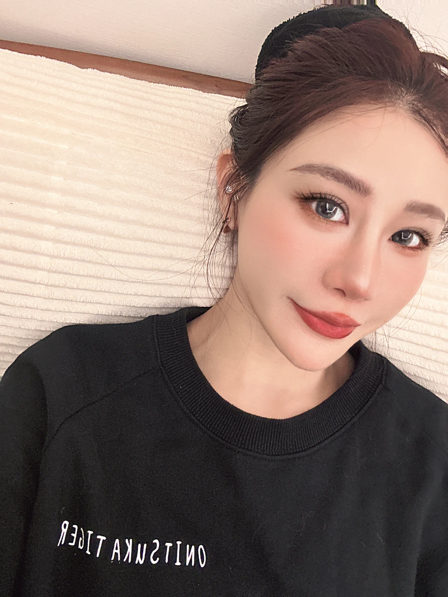 喜歡忙碌的生活和放鬆的狀態🥂

𝕁𝕍𝕀𝔻 🔍 𝕗𝕒𝕟𝕝𝕒𝕣𝕒𝟙𝟚𝟚𝟛  
👇👇官方line在這👇👇
https://t.co/JHpyc267YW
要有禮貌跟我互動喔😊 https://t.co/h3B1PIQn80